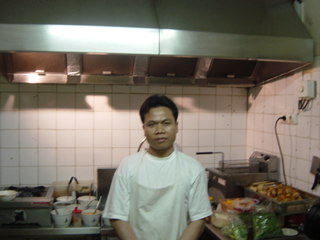 Boon, le chef sp�cialiste de la cuisine tha�landaise